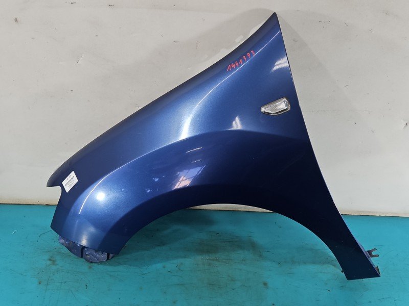 Błotnik przód lewy Dacia Sandero II 12-20 granatowy TERPK