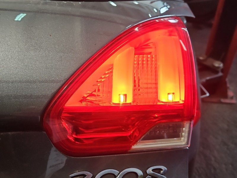 Lampa tył prawa Peugeot 2008 I 13-19 HB EUROPA 9678074580