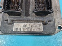 Komputer Sterownik silnika Opel Zafira A 90582539 1.8 16V