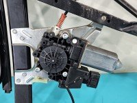 Podnośnik przód prawy Audi A3 8L 3d HB