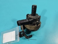 Pompka obiegu wody pompa Ford Focus Mk4 1.5 TDCI 3137236001