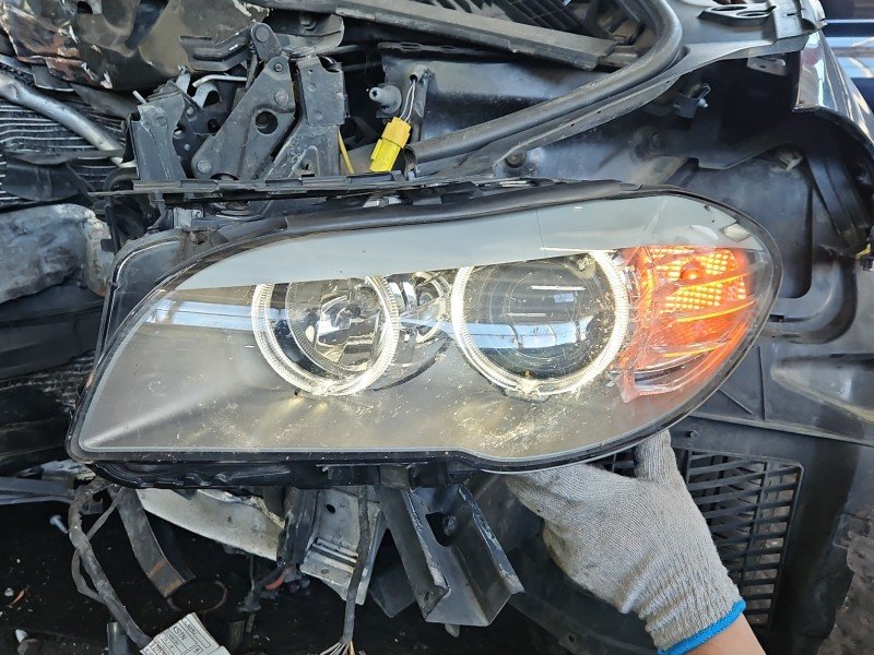 Reflektor lewy lampa przód Bmw f10 f11 EUROPA