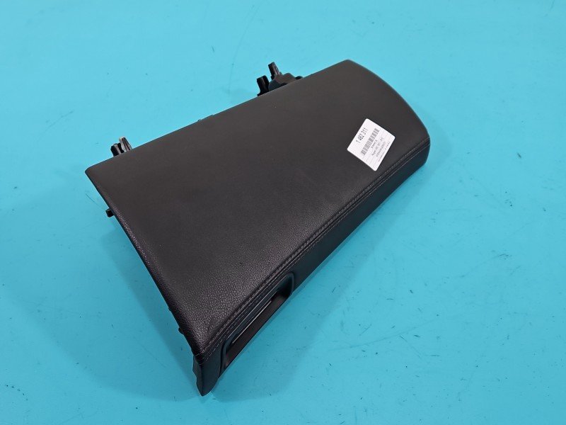 Schowek pasażera Peugeot 4007 EUROPA Schowek pasażera Peugeot 4007 EUROPA