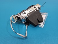 Zamek klapy tył A0997501800 Mercedes W213 sedan 4 PIN