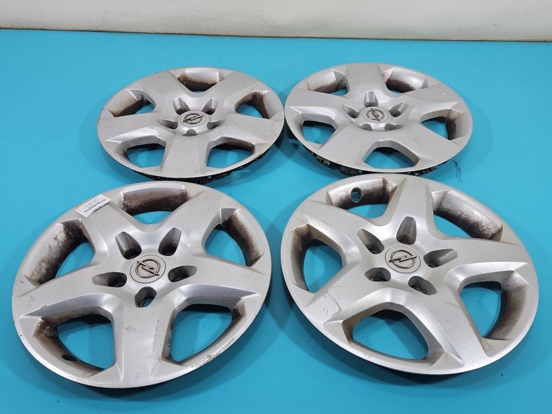 Kołpaki komplet Opel Astra III H Kołpaki komplet Opel Astra III H