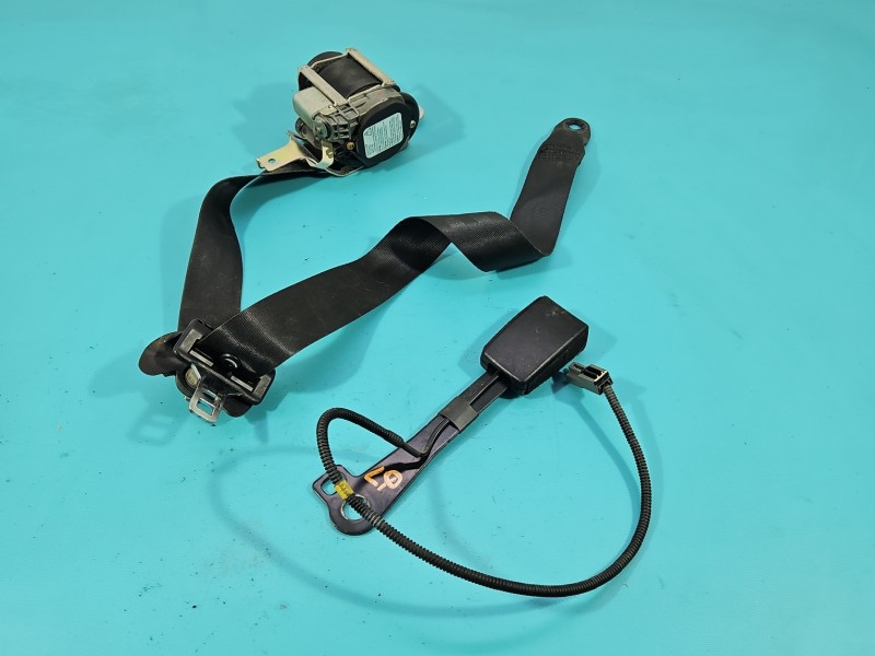 Pas bezpieczeństwa przód lewy kierowcy Kia Ceed I 06- 88810-1H000 EU