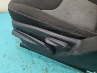 Fotel lewy przód kierowcy Jeep Cherokee KL 5d EUROPA