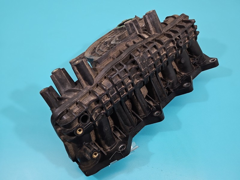 Kolektor ssący Chevrolet Cruze 25187010 2.0 VCDi