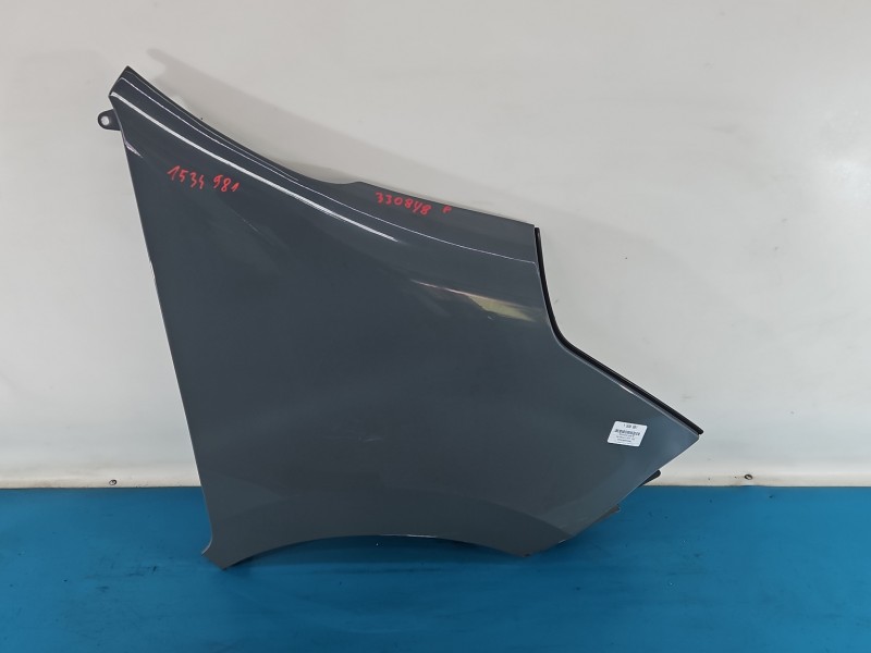 Błotnik przód prawy Opel Movano III