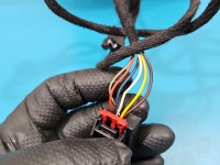 Lusterko lewe pin Vw Tiguan I 07- 5d kolor LC9X europa