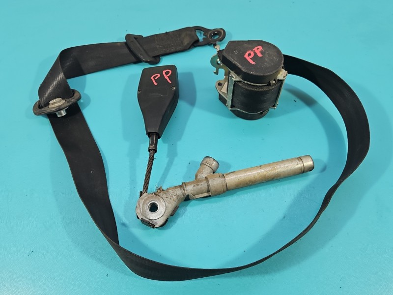 Pas bezpieczeństwa przód prawy pasażera Nissan Primastar 01-14