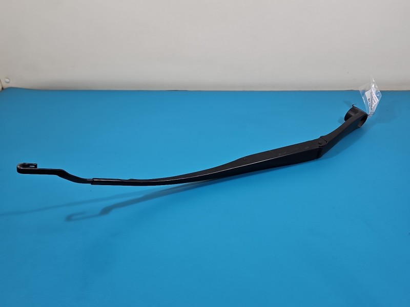 Ramie wycieraczki prawe Kia Stinger 2672-1