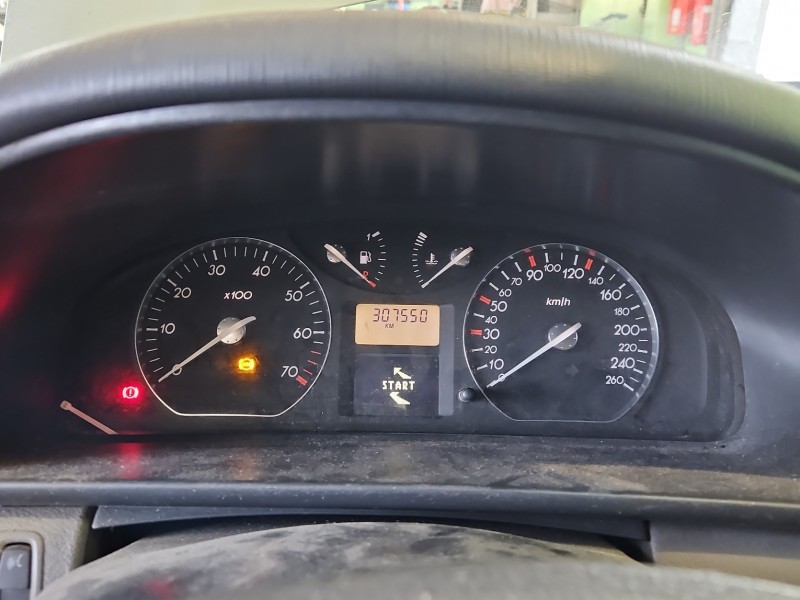 Licznik Renault Laguna II 1.8 16V 8200170311 EUROPA