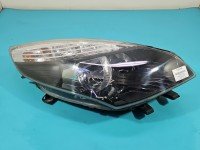 Reflektor prawy lampa przód Renault Scenic III EUROPA