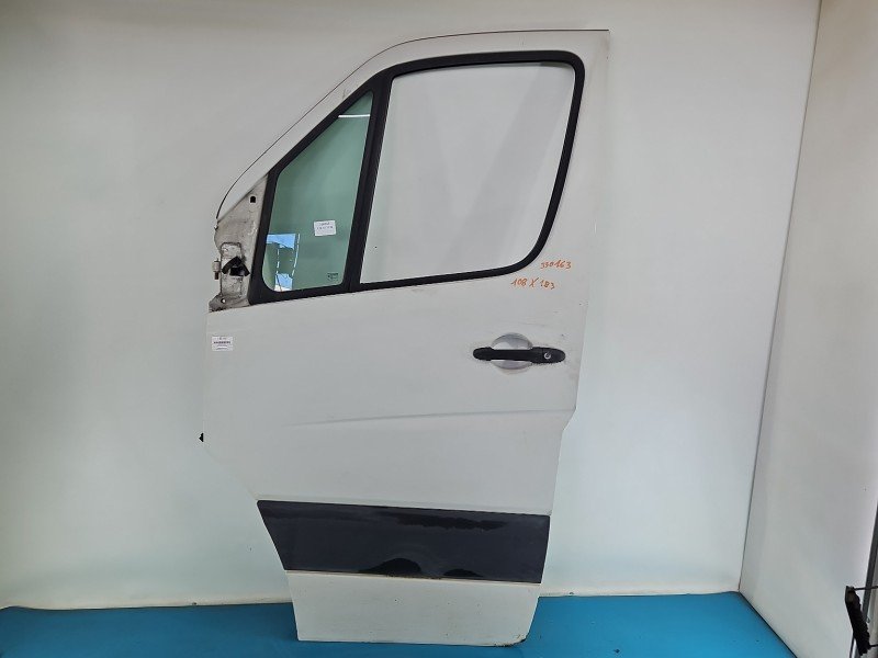 DRZWI PRZÓD LEWE KIEROWCY Vw Crafter 06- 4d