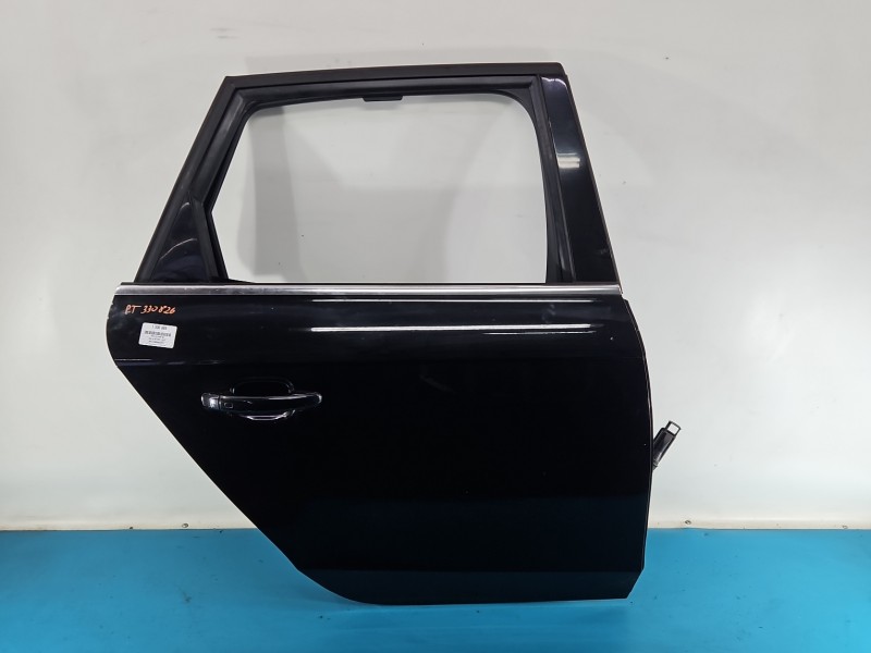 Drzwi tył prawe AUDI A4 B8 kombi 5d LY9B