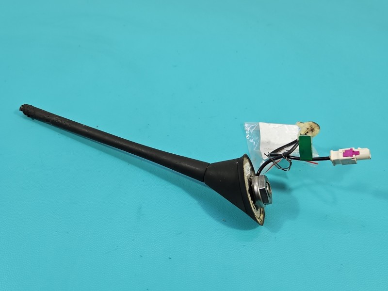 Antena Skoda Citigo 11-19 6R0035501 LB9A