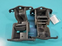 Zawias drzwi tył prawy Renault Trafic III