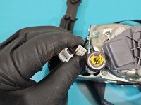 Pas bezpieczeństwa przód prawy pasażera Nissan Juke I F15 10-19 617544301B