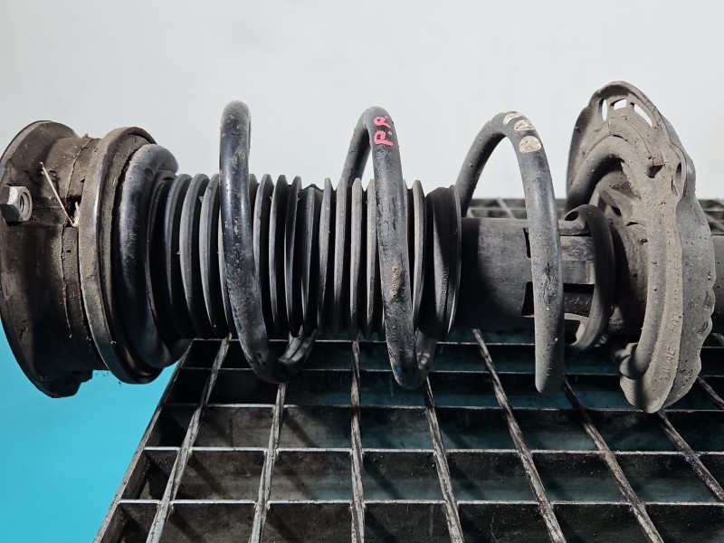 Sprężyna przód przednia Skoda Scala 2019- 1.0 tsi