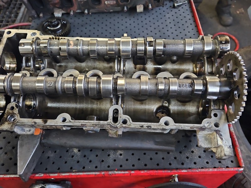 Głowica Opel Meriva A 55188595 1.3 cdti