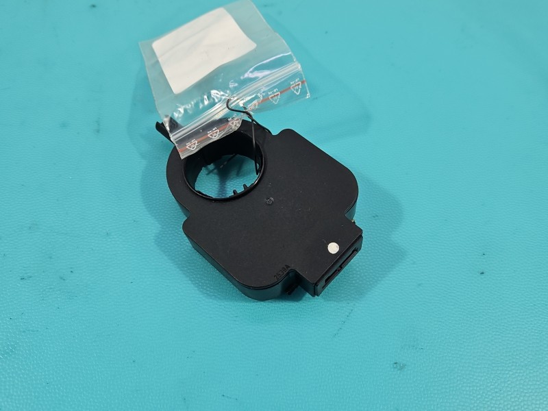 Czujnik kąta skrętu Opel Astra IV J 13500980