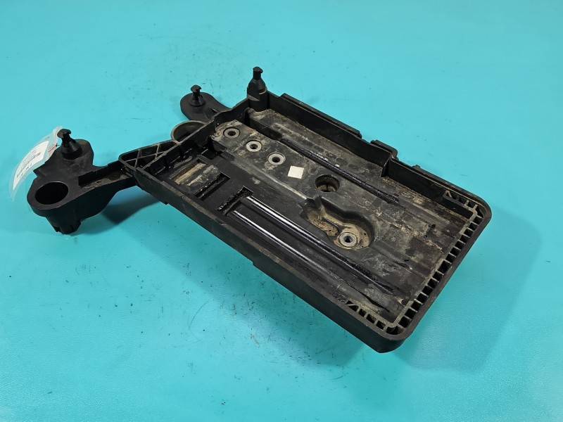 Obudowa akumulatora podstawa Skoda Octavia III 3Q0915321G, 5Q0915331H 2.0 tdi