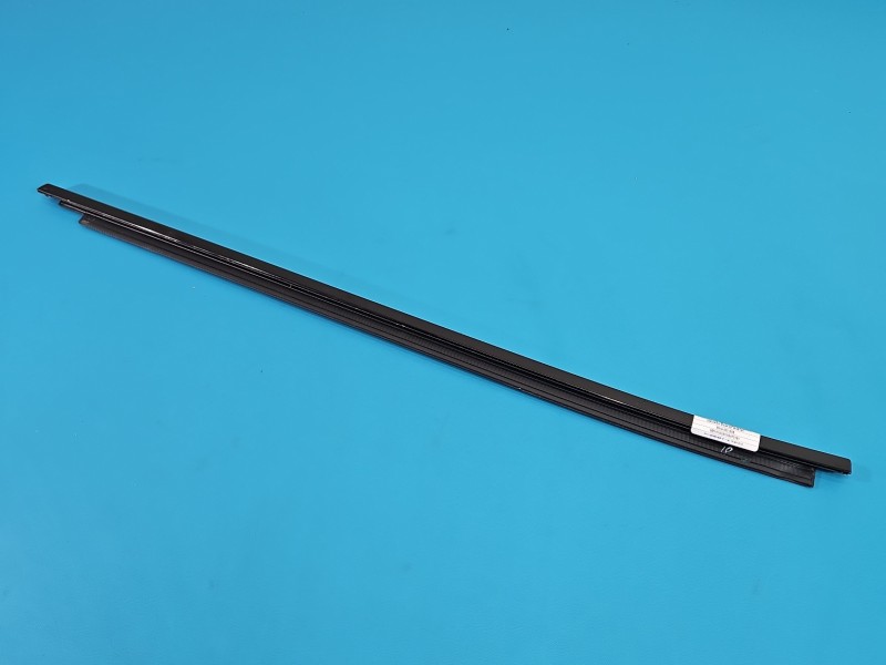 Listwa drzwi tył lewa BMW iX3 G08 inny