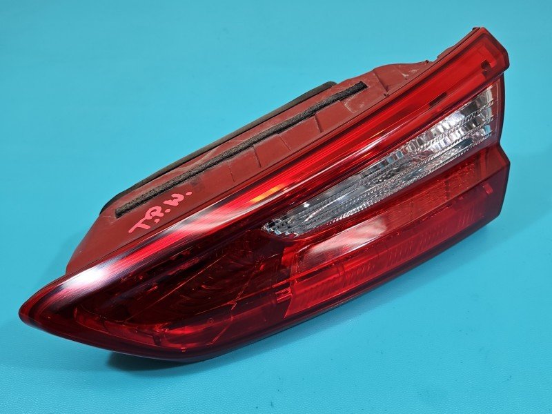 Lampa tył prawa Kia Optima IV 15-20 kombi EUROPA