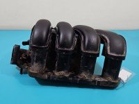 Kolektor ssący Toyota Avensis II T25 1.8 vvti