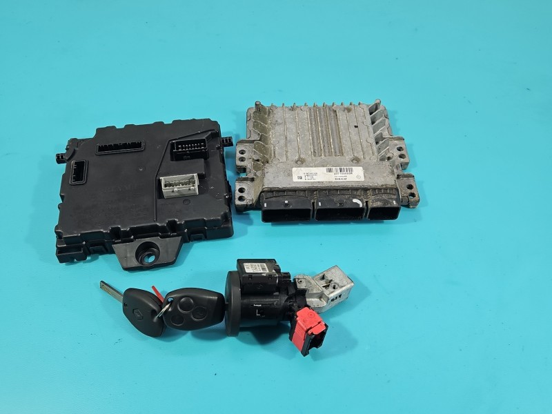 Komputer Sterownik silnika 237105093R, 284B19799R Renault Master III 10-24 2.3 DCI