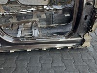 Próg prawy SŁUPEK ŚRODKOWY B AUDI A6 C7 kombi 5d brązowy LY8Z