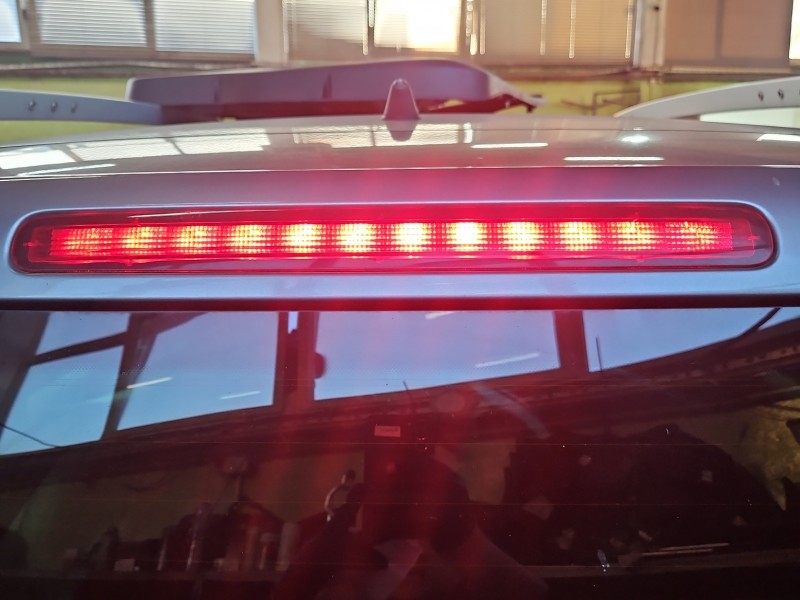 TRZECIE ŚWIATŁO STOP STOPU Skoda Yeti