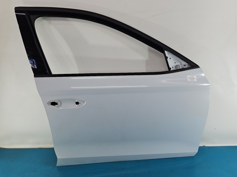 DRZWI PRZÓD PRAWE PASAŻERA Skoda Octavia IV 5d LS9R