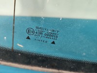Szyba tylna KLAPY BAGAŻNIKA TYŁ Seat Cordoba I sedan