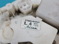 pompka Pompa paliwa Toyota Aygo II 14-22 1.0 vvti (1KR) 77020-0H040 Uszkodzenie widoczne na zdjęciu