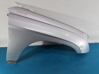 Błotnik przód prawy Chrysler Pacifica srebrny