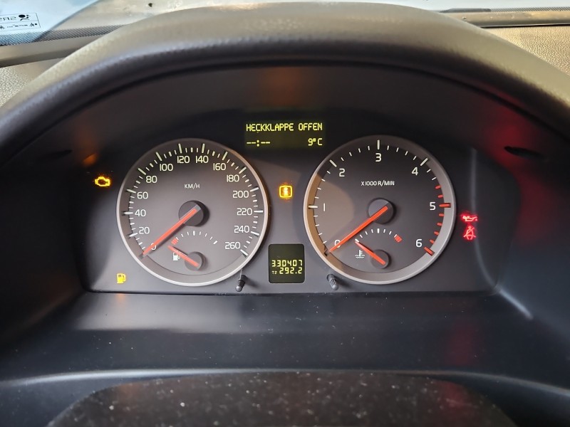 Licznik Volvo V50 S40 II 30728645, 30710071, 8697035 2.0d EUROPA