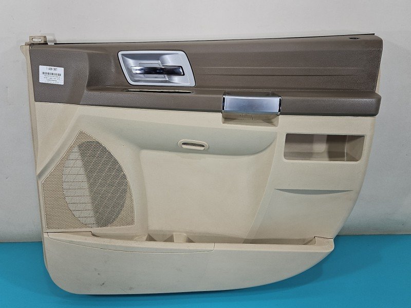 Tapicerka drzwi przód prawa boczek Chrysler Voyager V 07-16 Tapicerka drzwi przód prawa boczek Chrysler Voyager V 07-16