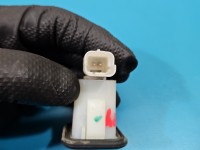 Przełącznik Peugeot, otwierania klapy, wytarty przycisk Peugeot 3008 II