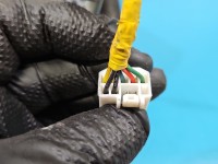 Lusterko prawe Kia Carens III 06-13 Europa / Lakier:7S / 7pin /rysy europa