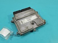 Komputer Sterownik silnika P30650677 Volvo V50 S40 II 2.4 20V (b5244)