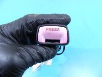 Pas bezpieczeństwa przód prawy pasażera Toyota Rav4 II 00- 7L7040