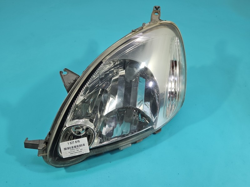 Reflektor lewy lampa przód Toyota Yaris I EUROPA