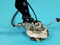 Zamek przód lewy P04589913AE Fiat Freemont EUROPA Producent części: FIAT, 4pin