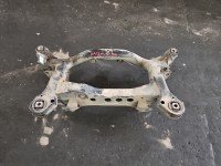 Tylna belka oś tył Bmw e90 2.0d (M47T) Tylna belka oś tył Bmw e90 2.0d (M47T)