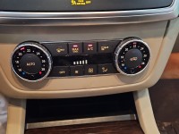 Konsola panel nawiewu Mercedes GL II X166 A1669007008