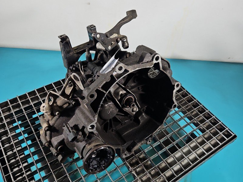 Skrzynia biegów Seat Ibiza III 6L 1.4 16V Skrzynia biegów Seat Ibiza III 6L 1.4 16V
