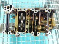 Pompa oleju Audi A4 B6 2.0 20V 06B103535B