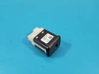 Gniazdo USB Opel Grandland 13596807